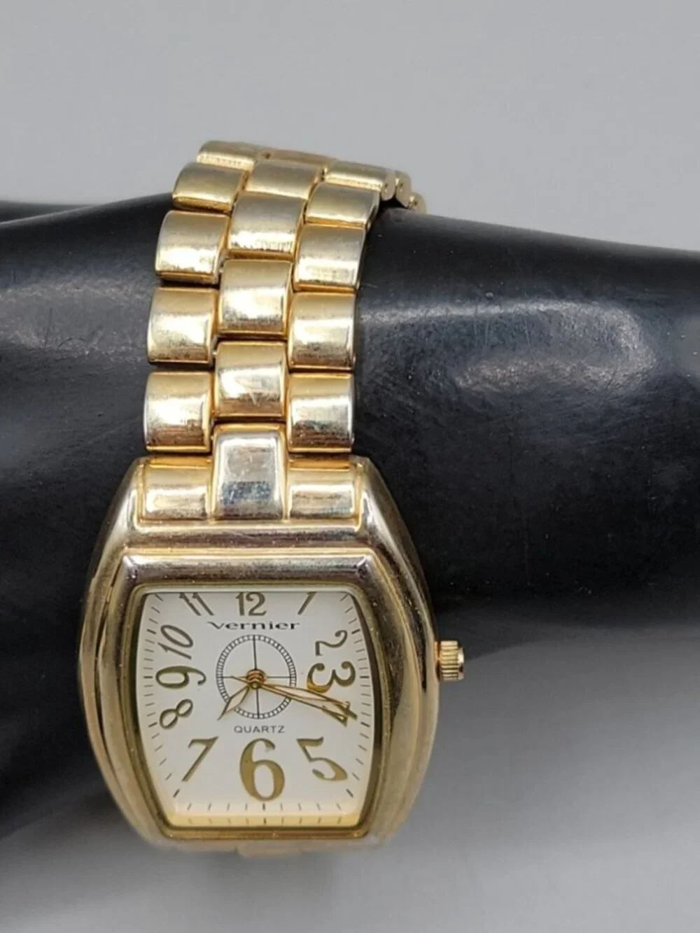 Vernier Gold Classic Tonneau Ladies Quartz Watch 7.5